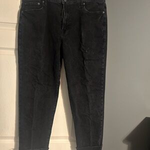 GAP Black Relaxed Jeans Versatile Comfort